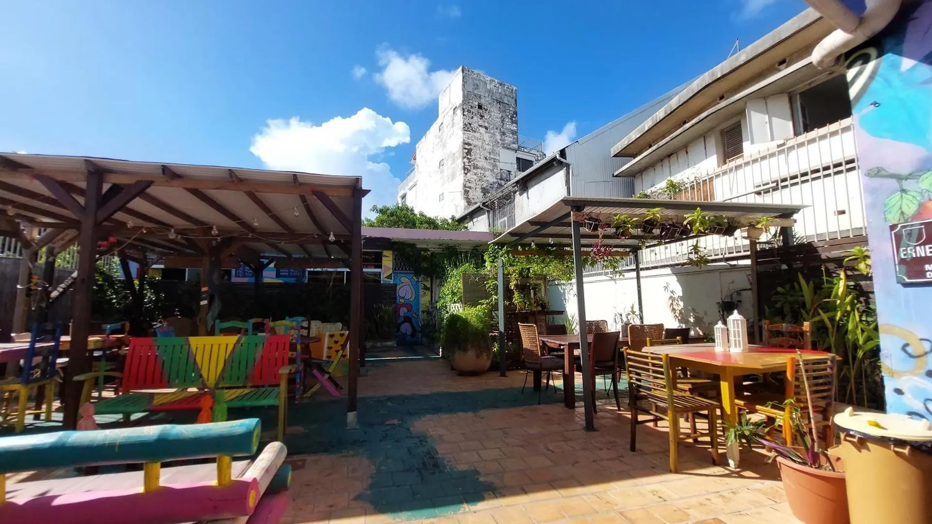 The Green Hostel No New Reservation Til 0725 Pointe-à-Pitre